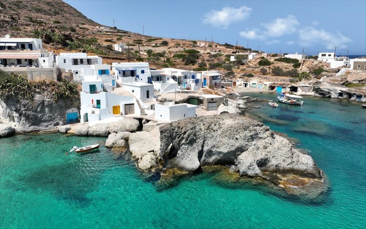 Στη Κίμωλο σχεδιάζονται κατοικίες για δημόσιους λειτουργούς