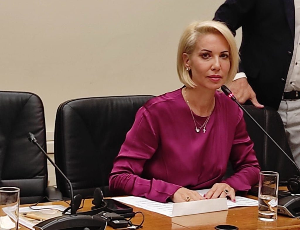 Παρέμβαση Μονογυιού για την ακτοπλοϊκή σύνδεση της Ανάφης