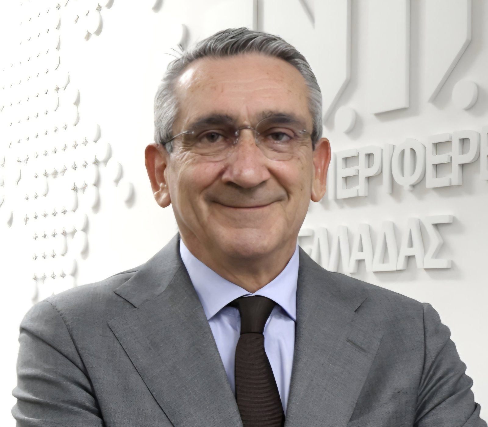 Γ. Χατζημάρκος: Από κάθε νησί της Δωδεκανήσου και των Κυκλάδων, οι μαθητές ξεκινάτε τη δοκιμασία των Πανελλαδικών Εξετάσεων