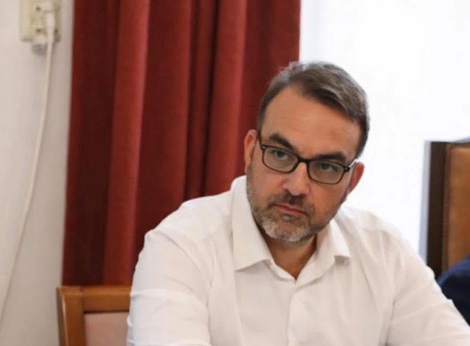 Στ. Γρύμπλας: «Η Μύκονος χρειάζεται ενότητα και έργα, όχι στείρα αντιπαράθεση»