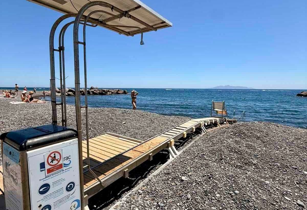 Σαντορίνη: Ξεκίνησε η λειτουργία των συστημάτων SEATRAC σε Καμάρι και Περίσσα