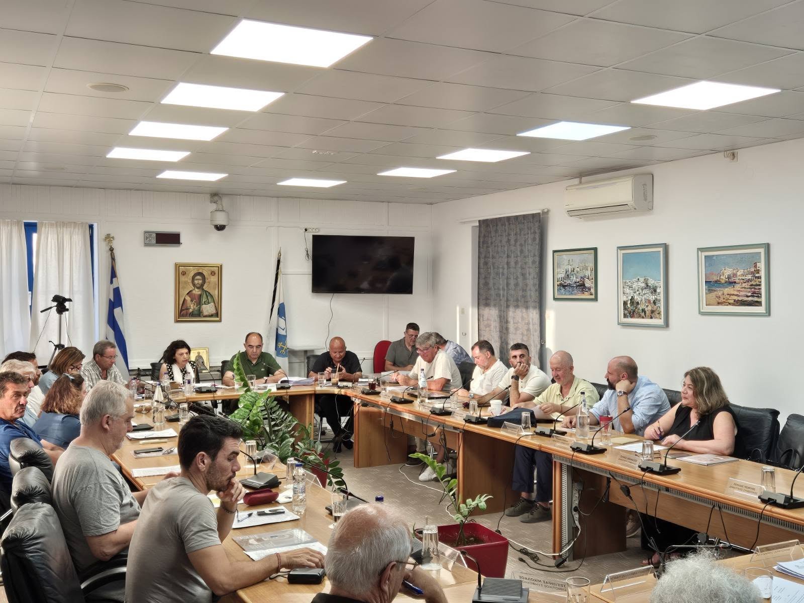 Δήμος Πάρου: Πράσινο φως για τα Μέσα Ατομικής Προστασίας (Μ.Α.Π.)
