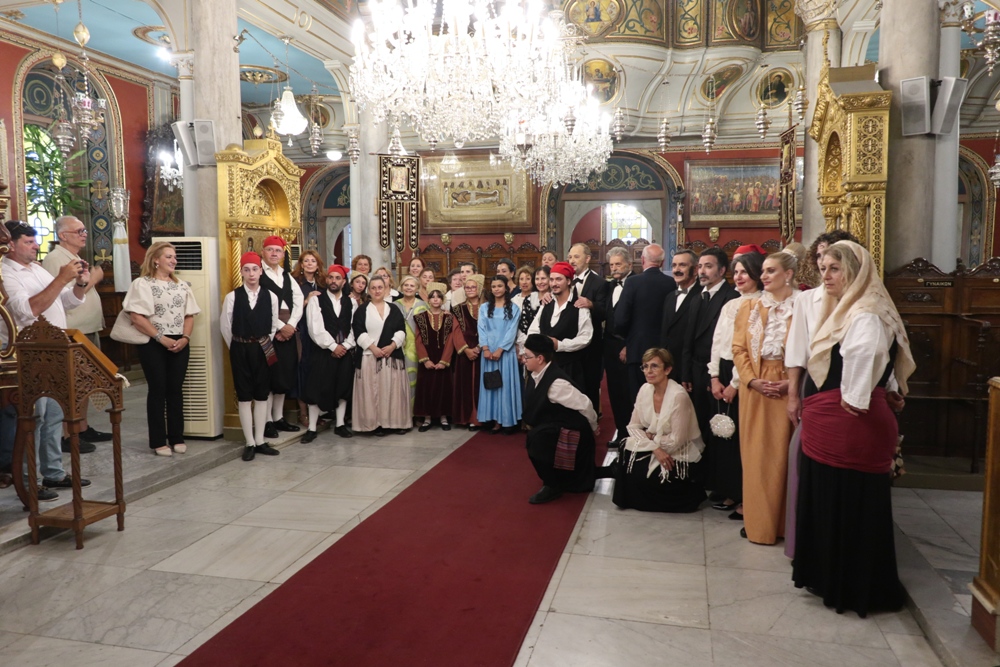 Εντυπωσιακή αναπαράσταση της ονοματοδοσίας της Ερμούπολης – Ένα συγκινητικό ταξίδι στο 1826