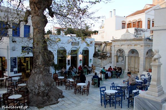 Πύργος Τήνου: Το Υπαίθριο Μουσείο Μαρμαροτεχνίας των Κυκλάδων
