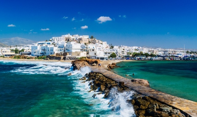 Στην Κορυφή της Ευρώπης η Νάξος – Πρώτη στη Λίστα με τα 18 πιο Εντυπωσιακά Νησιά